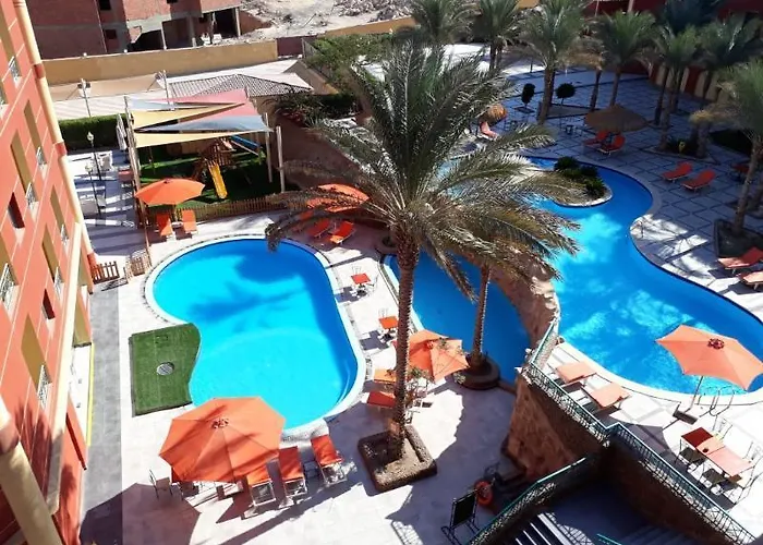 Sun & Sea And Aqua Park -