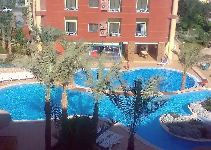 Üdülőközpont Sun & Sea And Aqua Park - Gurdaka