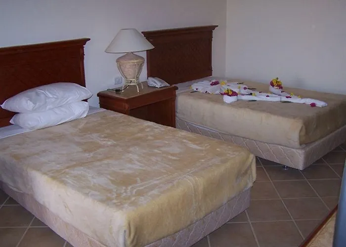 Sun & Sea And Aqua Park - 3*