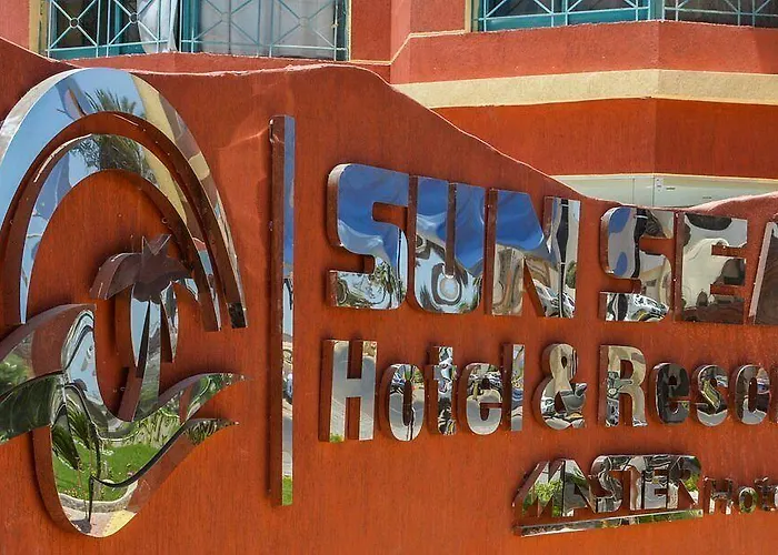 Sun & Sea And Aqua Park - Gurdaka