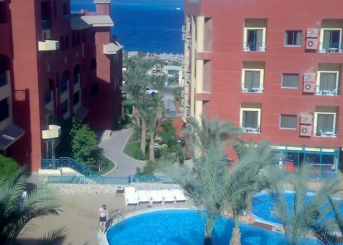 Üdülőközpont Sun & Sea And Aqua Park - Gurdaka